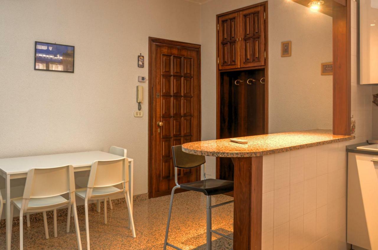 Casa Tinin Apartment โลอาโน ภายนอก รูปภาพ